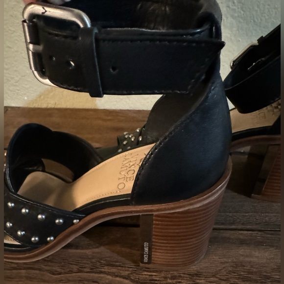 Vince Camuto Keresha Black Leather Studded Open Toe Sandals Pristine Size 7 - Picture 8 of 14